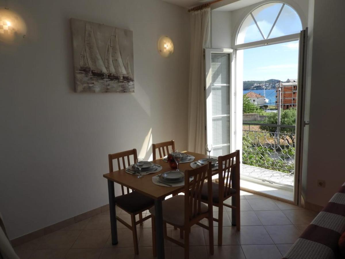 Villa Bilota Trogir Luaran gambar